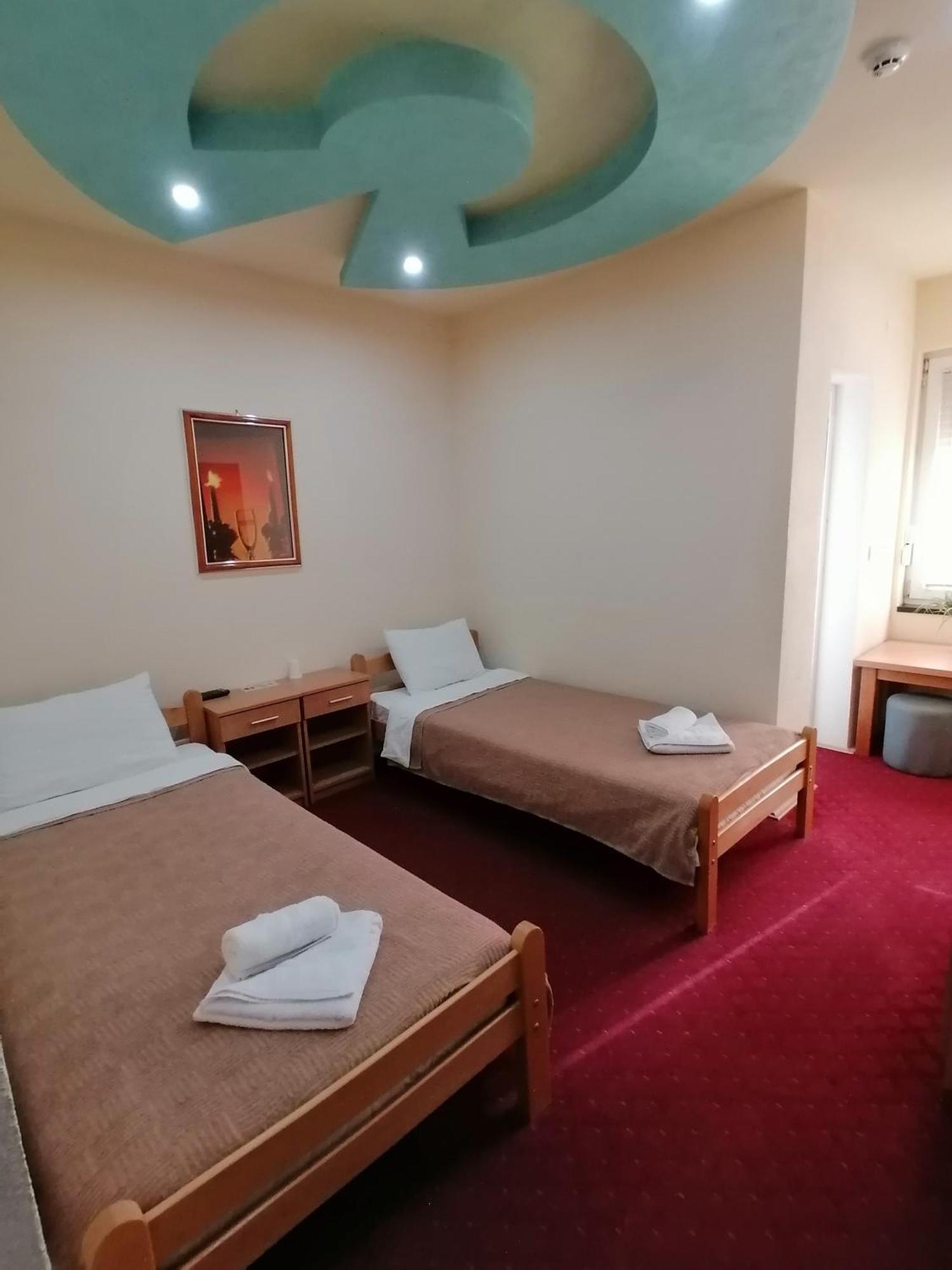 Hotel Talija Svilajnac Екстериор снимка