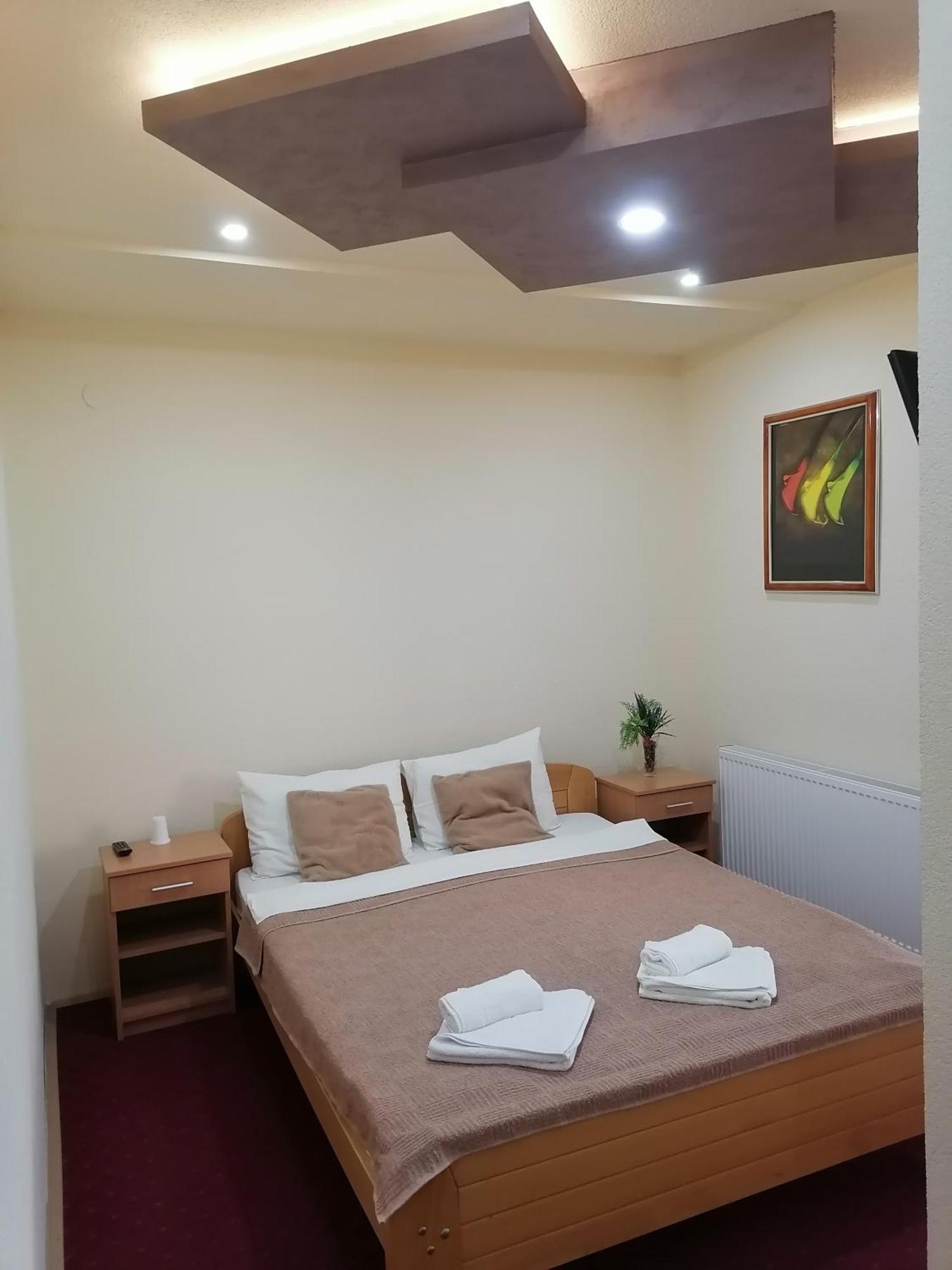Hotel Talija Svilajnac Екстериор снимка