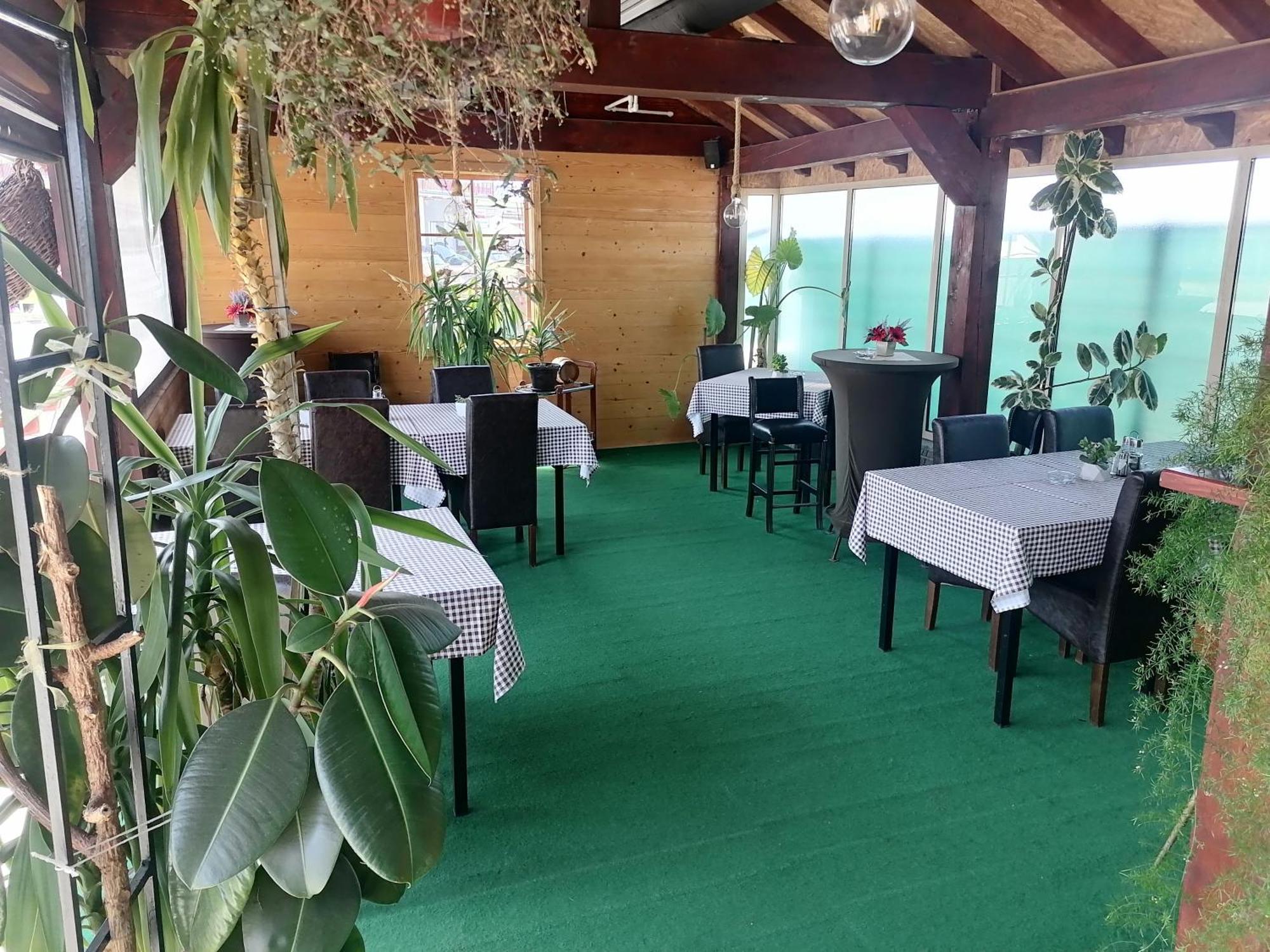 Hotel Talija Svilajnac Екстериор снимка