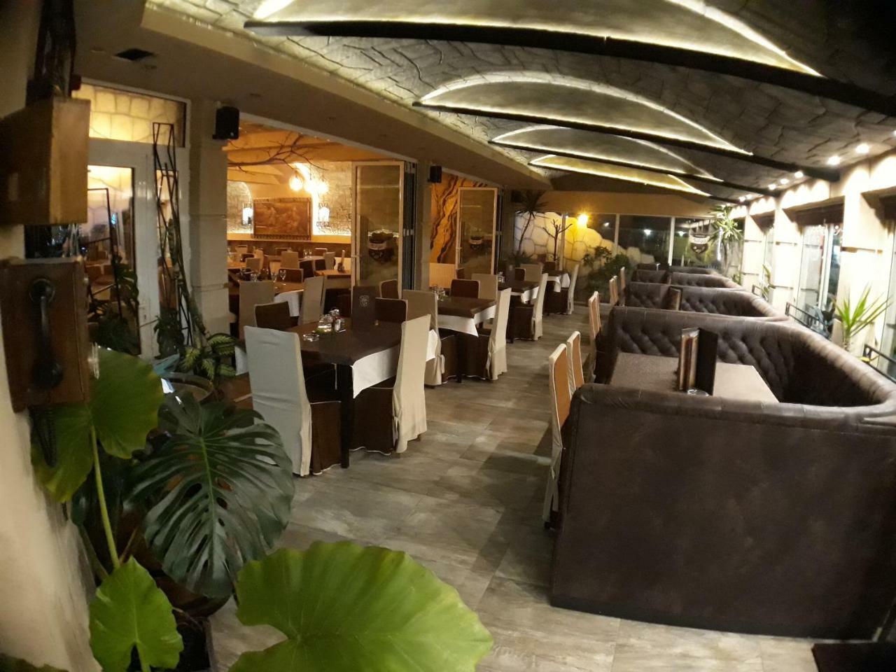 Hotel Talija Svilajnac Екстериор снимка